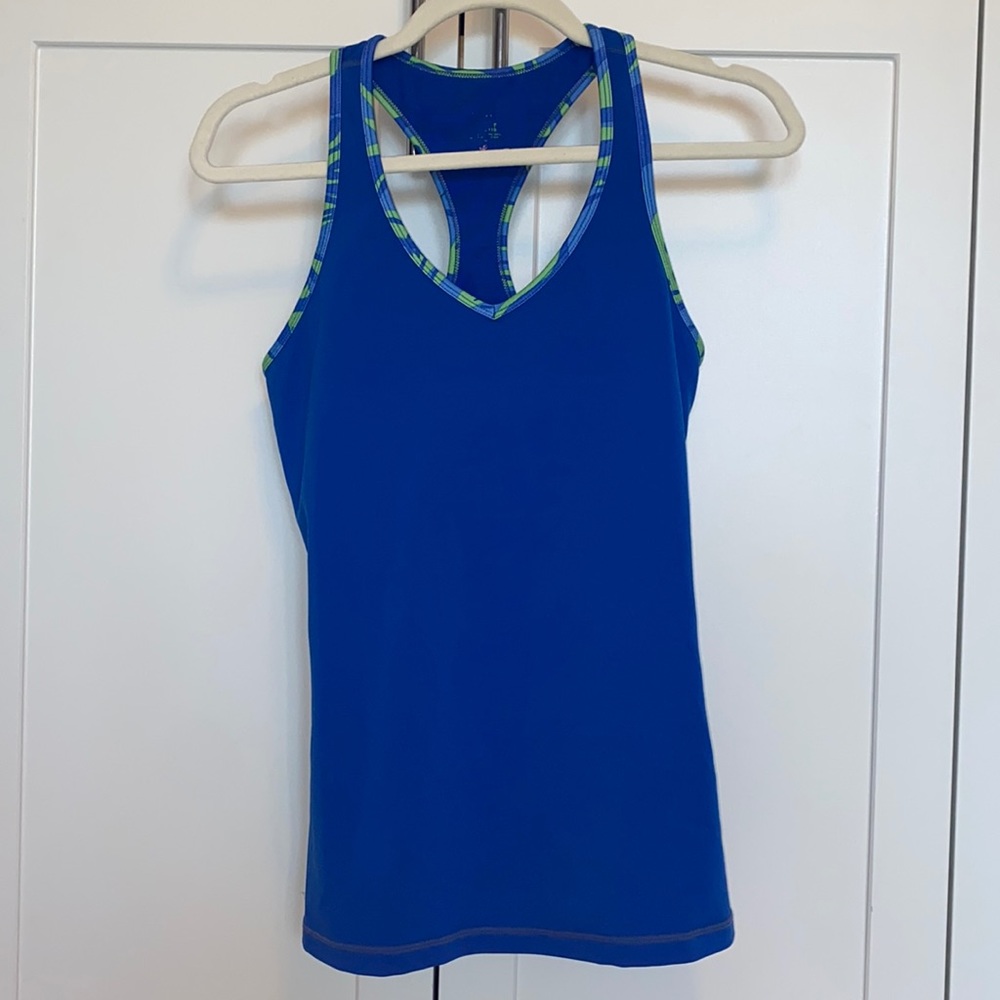 Lilly Pulitzer Luxletic Medium Weekender Built in Bra Workout Tank in Blue Crush